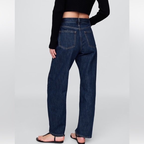 GAP High Rise Barrel Jeans - Picture 2 of 7
